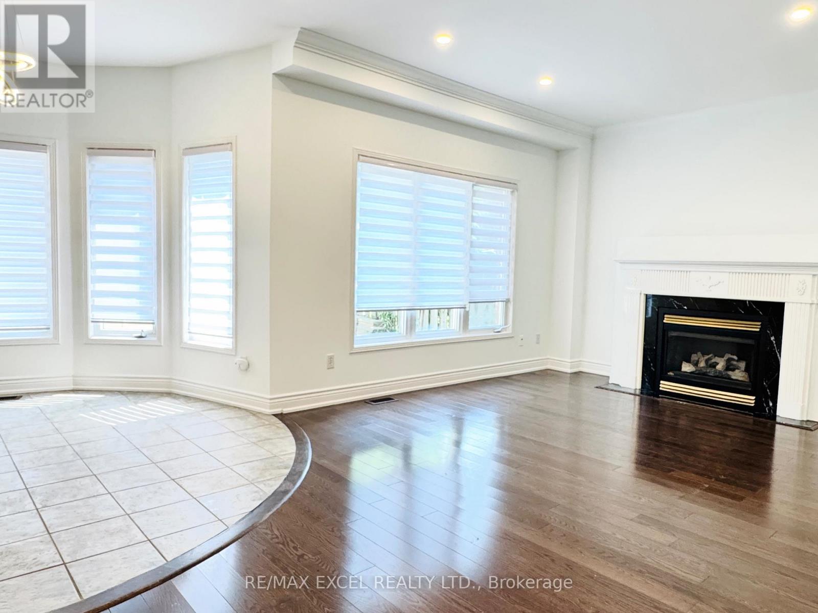 13 Brooksmill Lane, Markham (Berczy), Ontario  L6C 2C9 - Photo 7 - N13658712