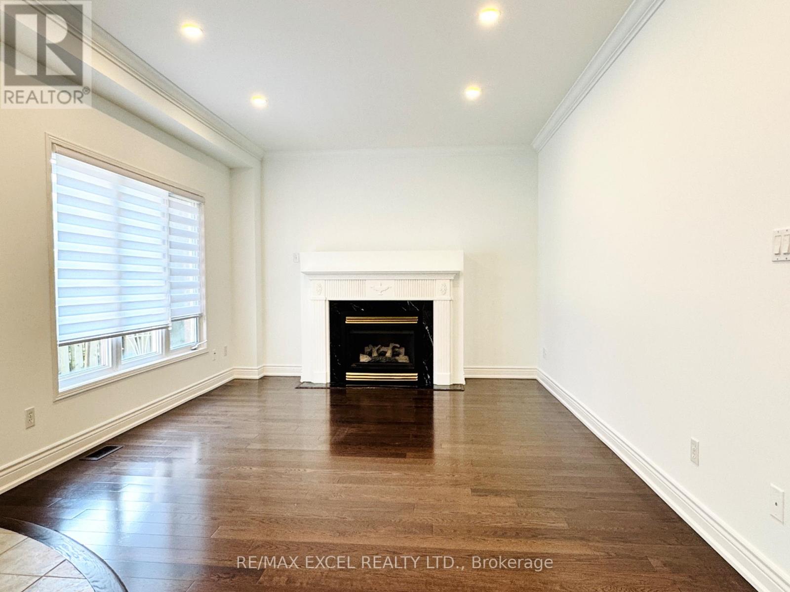 13 Brooksmill Lane, Markham (Berczy), Ontario  L6C 2C9 - Photo 8 - N13658712