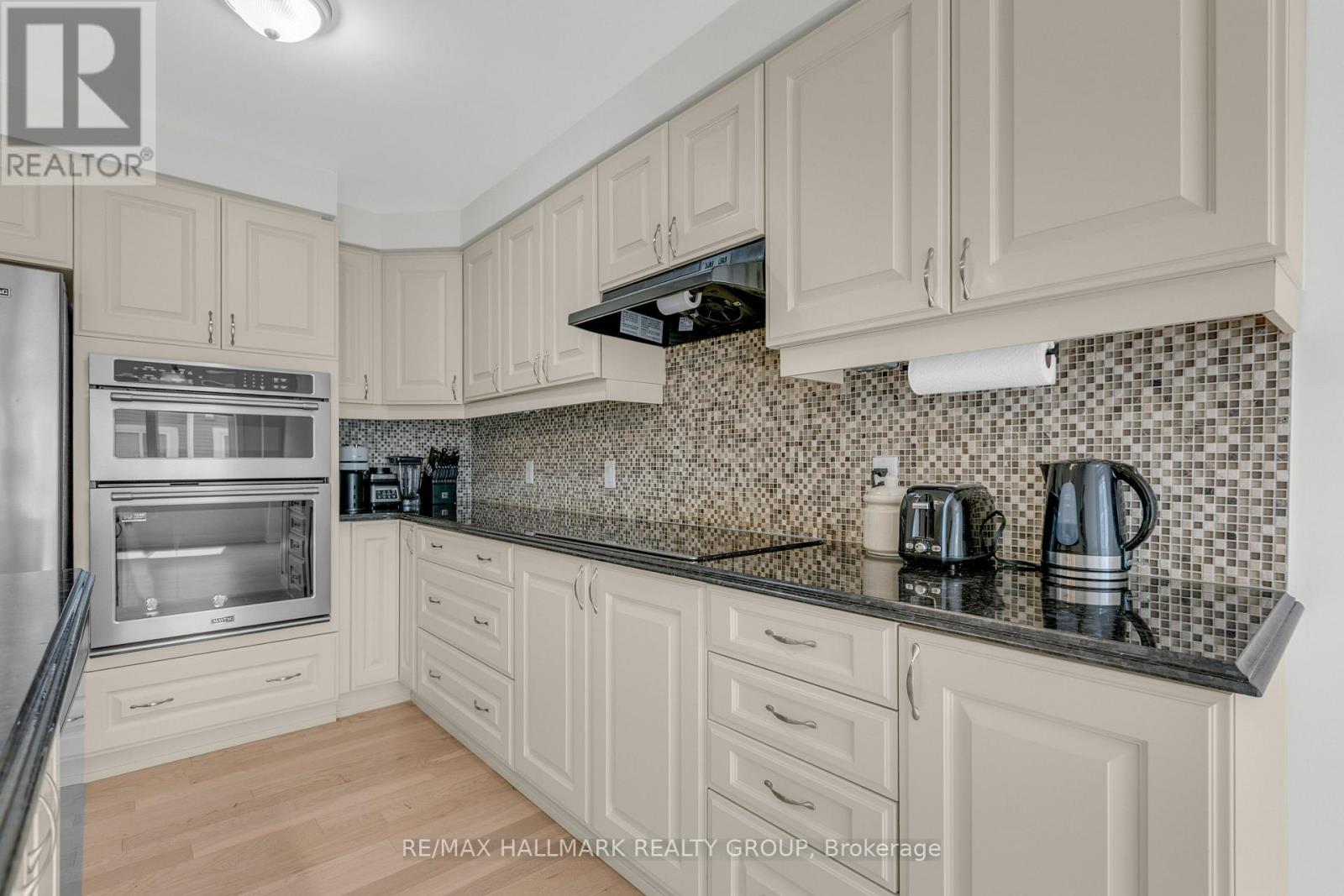 167 Gelderland Private, Ottawa, Ontario  K2V 0H8 - Photo 11 - X13658678