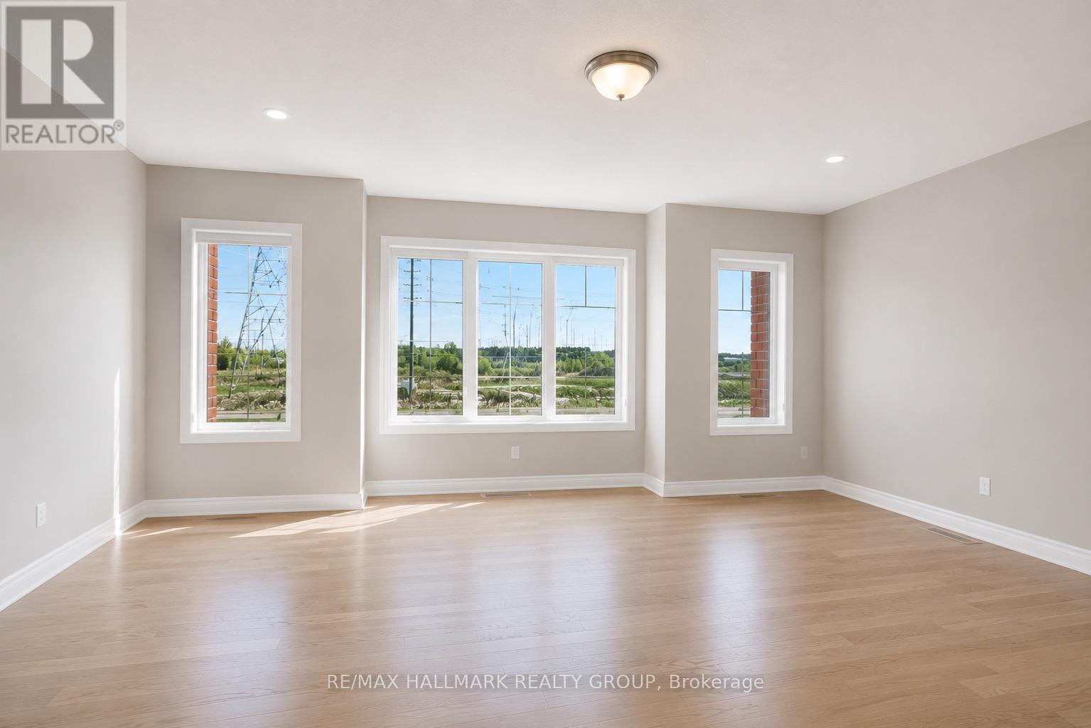 167 Gelderland Private, Ottawa, Ontario  K2V 0H8 - Photo 3 - X13658678