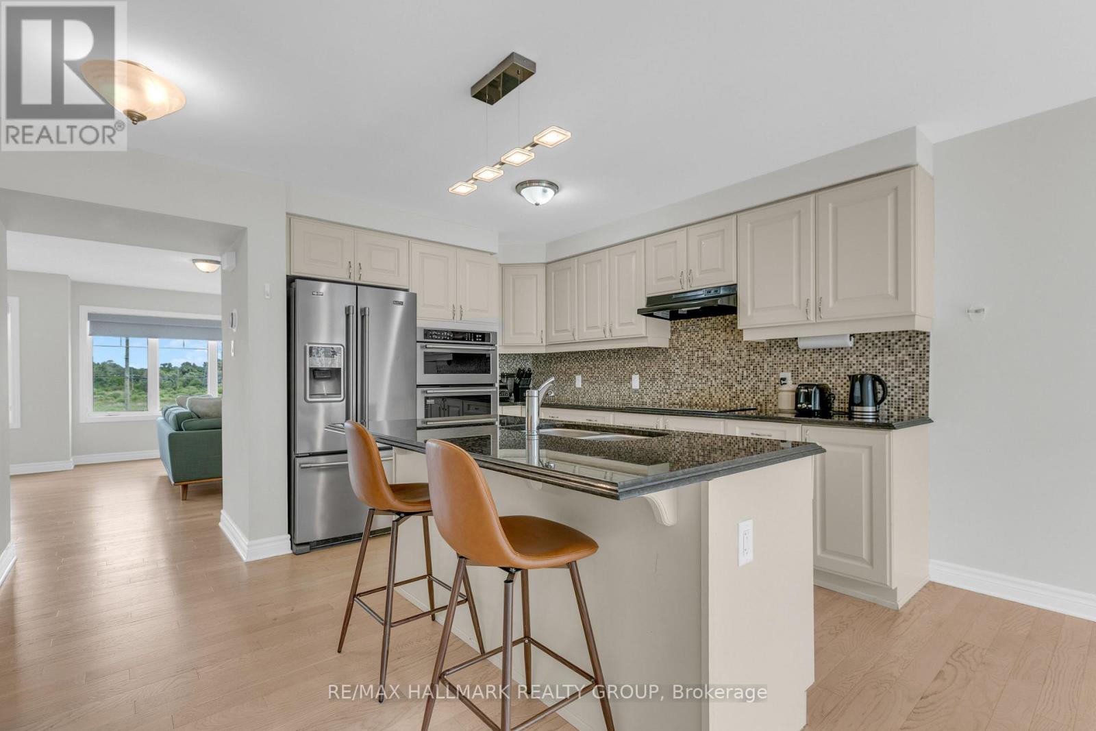 167 Gelderland Private, Ottawa, Ontario  K2V 0H8 - Photo 8 - X13658678