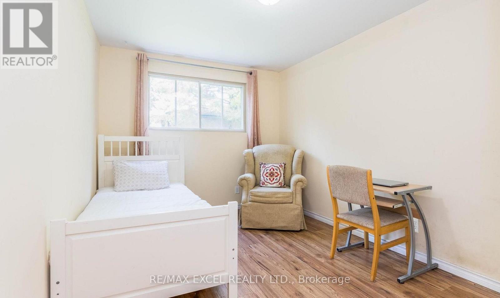 12 College Crescent, Barrie (Grove East), Ontario  L4M 2W2 - Photo 13 - S13658786