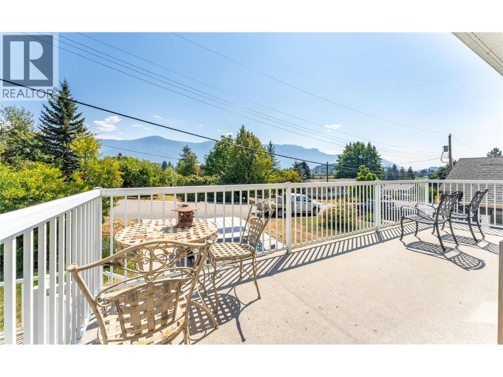 201 25th Avenue S, Creston, British Columbia  V0B 1G5 - Photo 31 - 10397195
