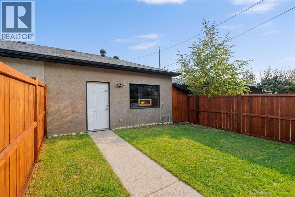 2526 3 Avenue NW, Calgary, Alberta  T2N 0L3 - Photo 36 - A2335898