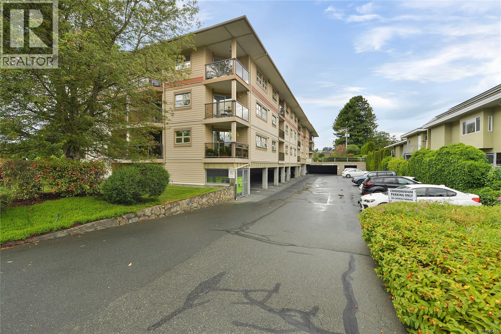 301 1694 Cedar Hill Cross Rd