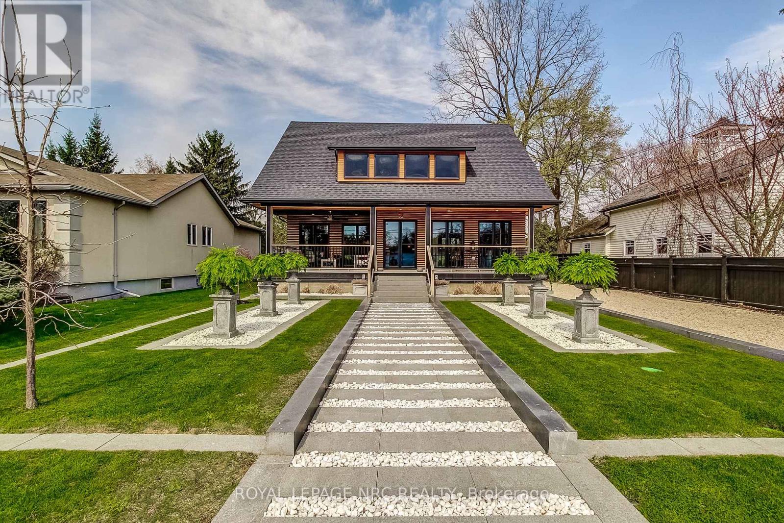 33 GAGE STREET, Niagara-on-the-Lake, Ontario