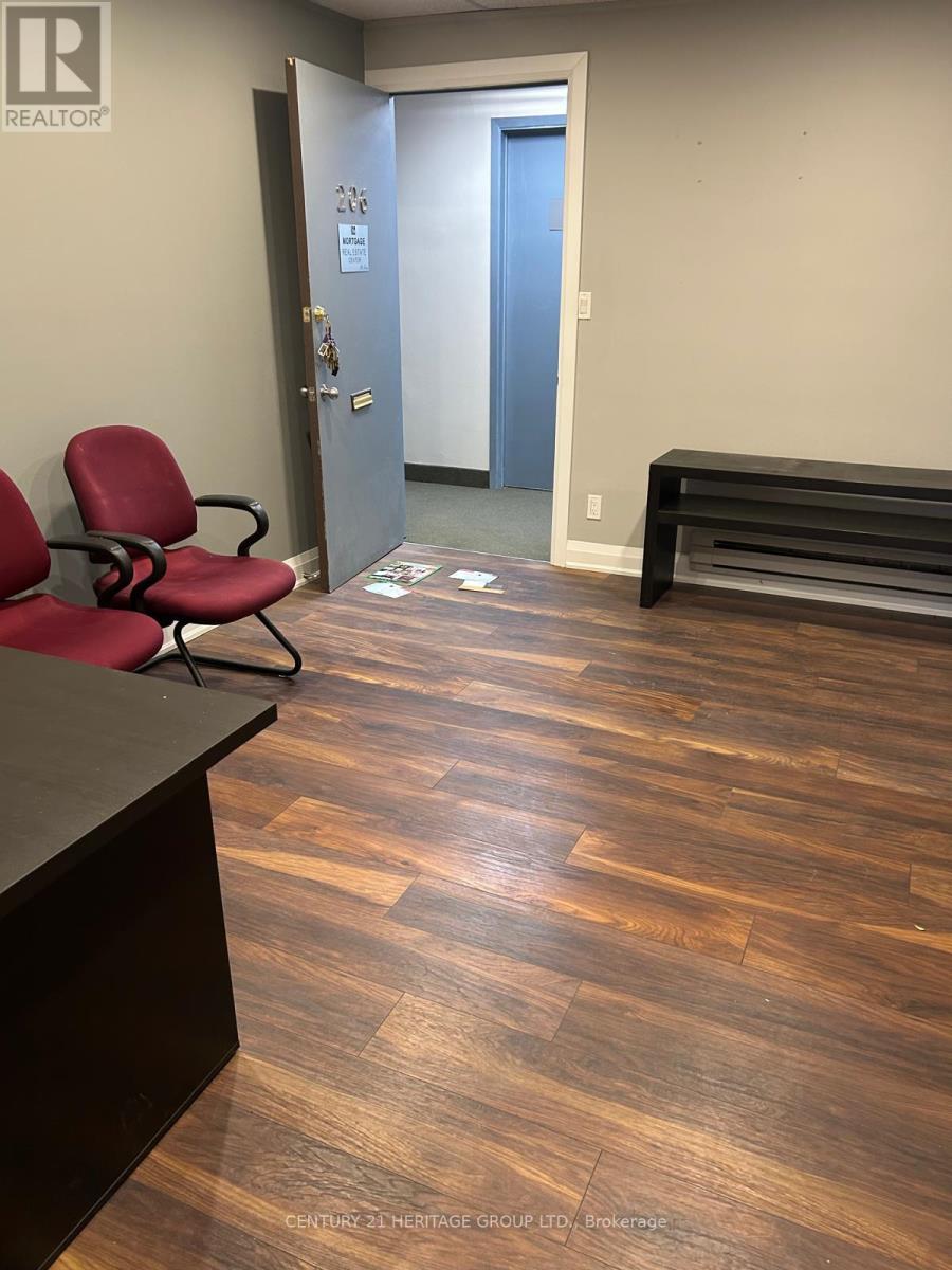 206 - 10255 Yonge Street, Richmond Hill, Ontario  L4C 3B2 - Photo 2 - N13657864