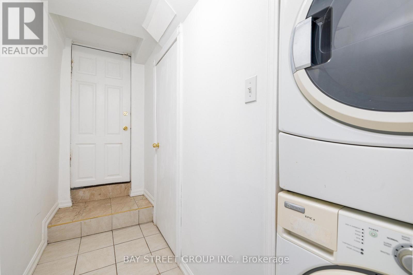 244 Colchester Drive, Oakville, Ontario  L6J 5S5 - Photo 43 - W13658672
