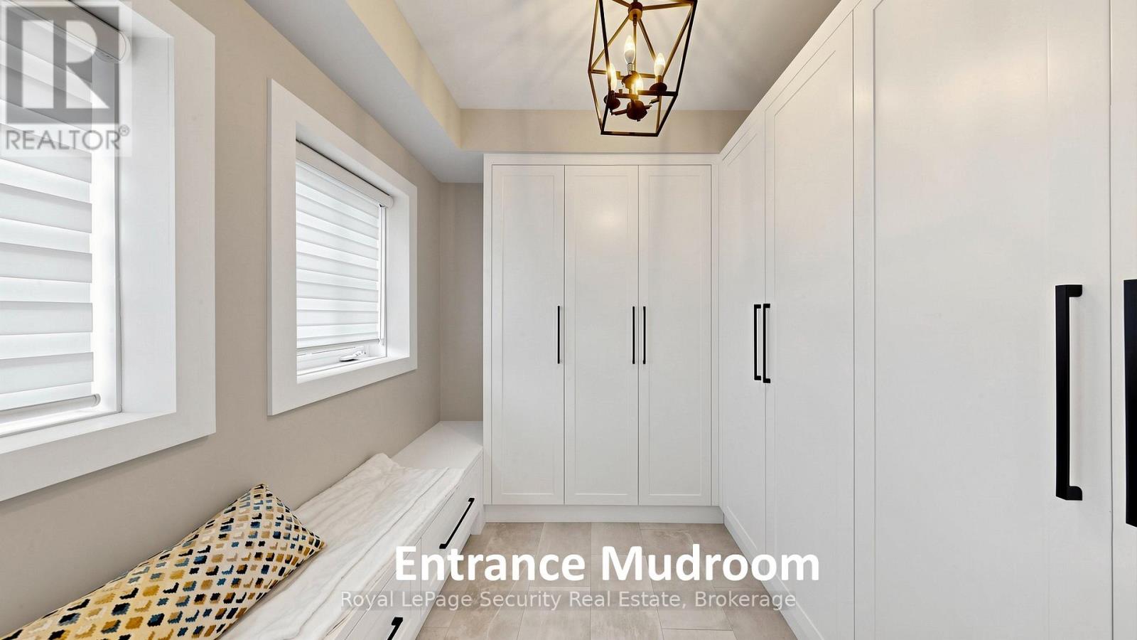 1830 Burnhamthorpe Road E, Mississauga, Ontario  L4X 2S5 - Photo 4 - W13658732