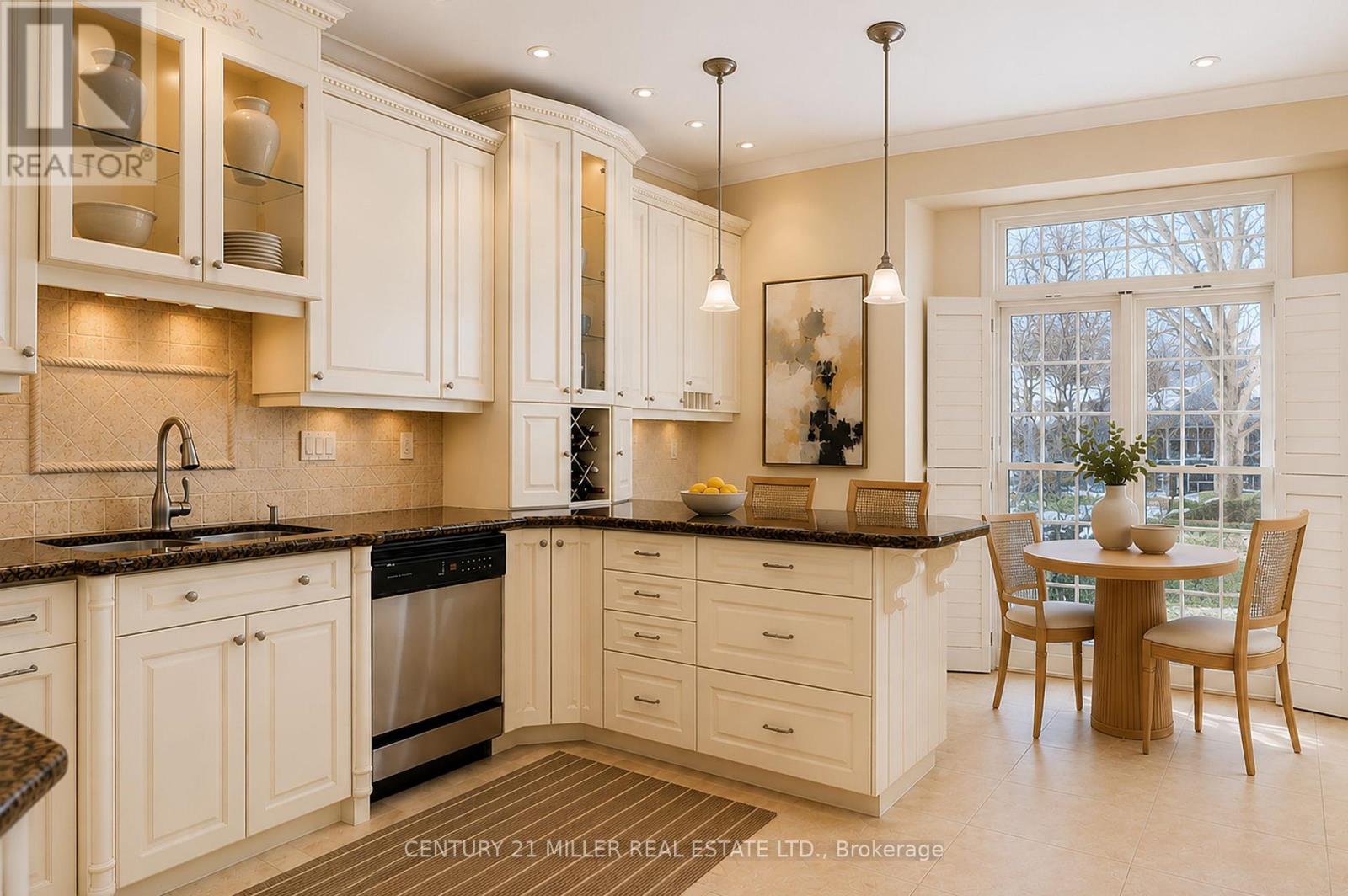 23 Chisholm Street, Oakville, Ontario  L6K 3W2 - Photo 7 - W13658770