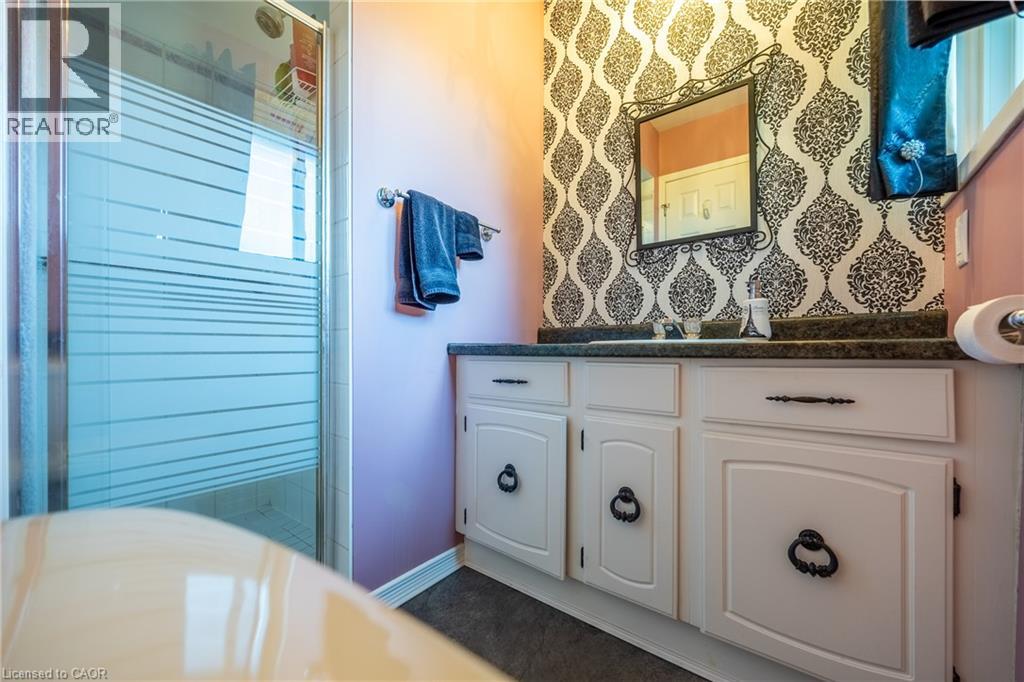 18 Elm Avenue, Hagersville, Ontario  N0A 1H0 - Photo 25 - 40854476