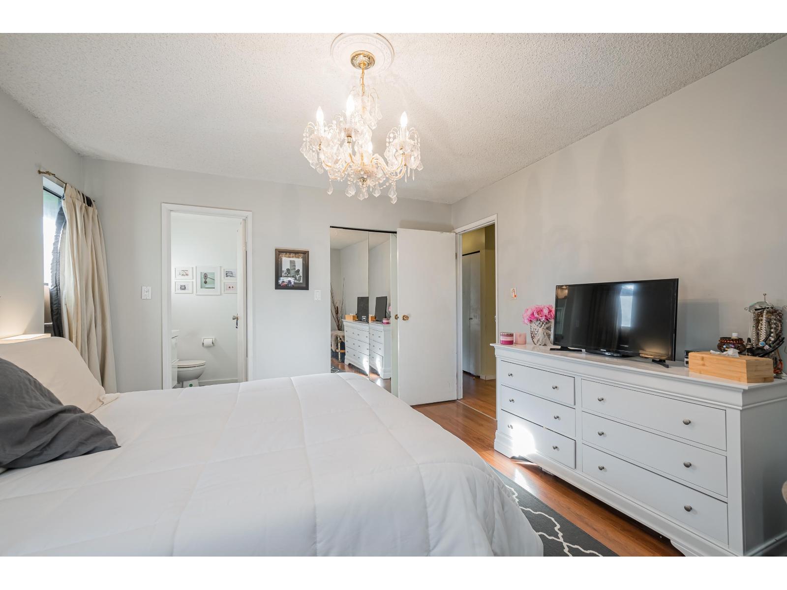 14603 101a Avenue, Surrey, British Columbia  V3R 7E2 - Photo 6 - R3154225
