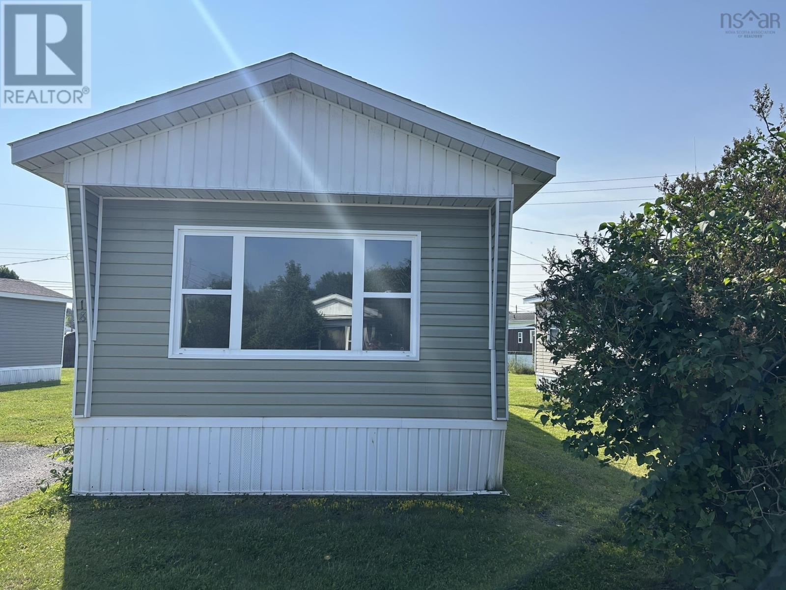 18 Twin Rivers Trailer Court, Stellarton, Nova Scotia  B0K 0A3 - Photo 11 - 202616927