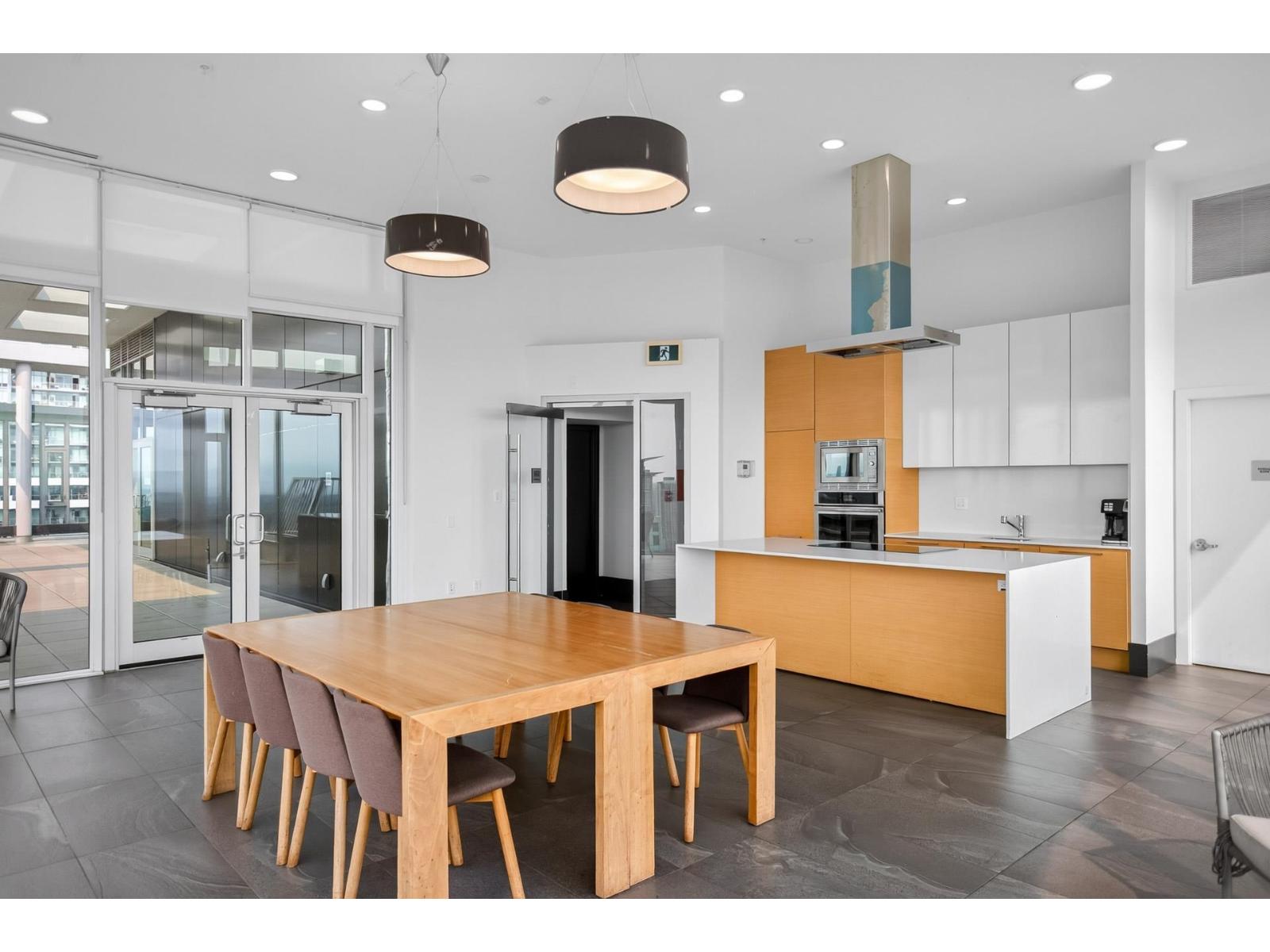 3611 13438 Central Avenue, Surrey, British Columbia  V3T 0N2 - Photo 31 - R3152707