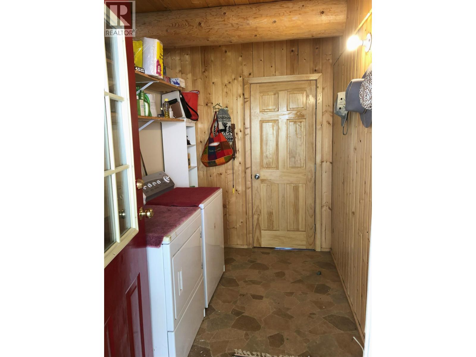 17025 35 Highway, Burns Lake, British Columbia  V0J 1E2 - Photo 29 - R3153865