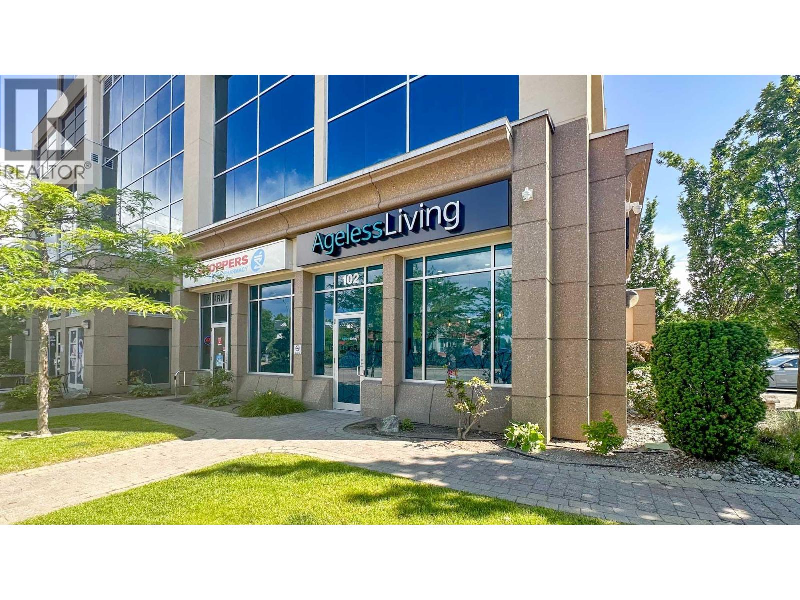 3320 Richter Street Unit# 102, Kelowna, British Columbia  V1W 4V5 - Photo 2 - 10394063