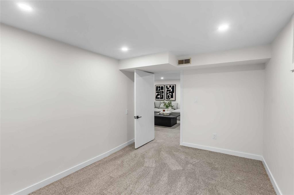 5 Crowson Bay, Winnipeg, Manitoba R3T 0J7 - Photo 25 - 202618511