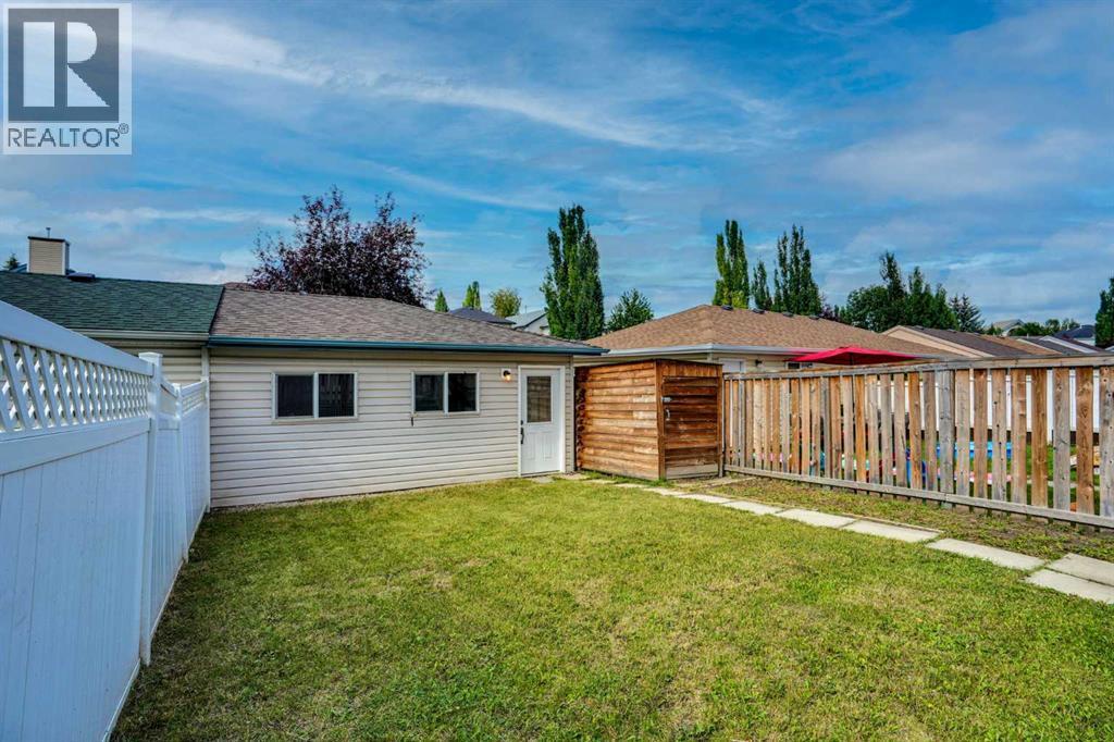 7152 Sierra Morena Boulevard SW, Calgary, Alberta  T3H 3G8 - Photo 32 - A2330808