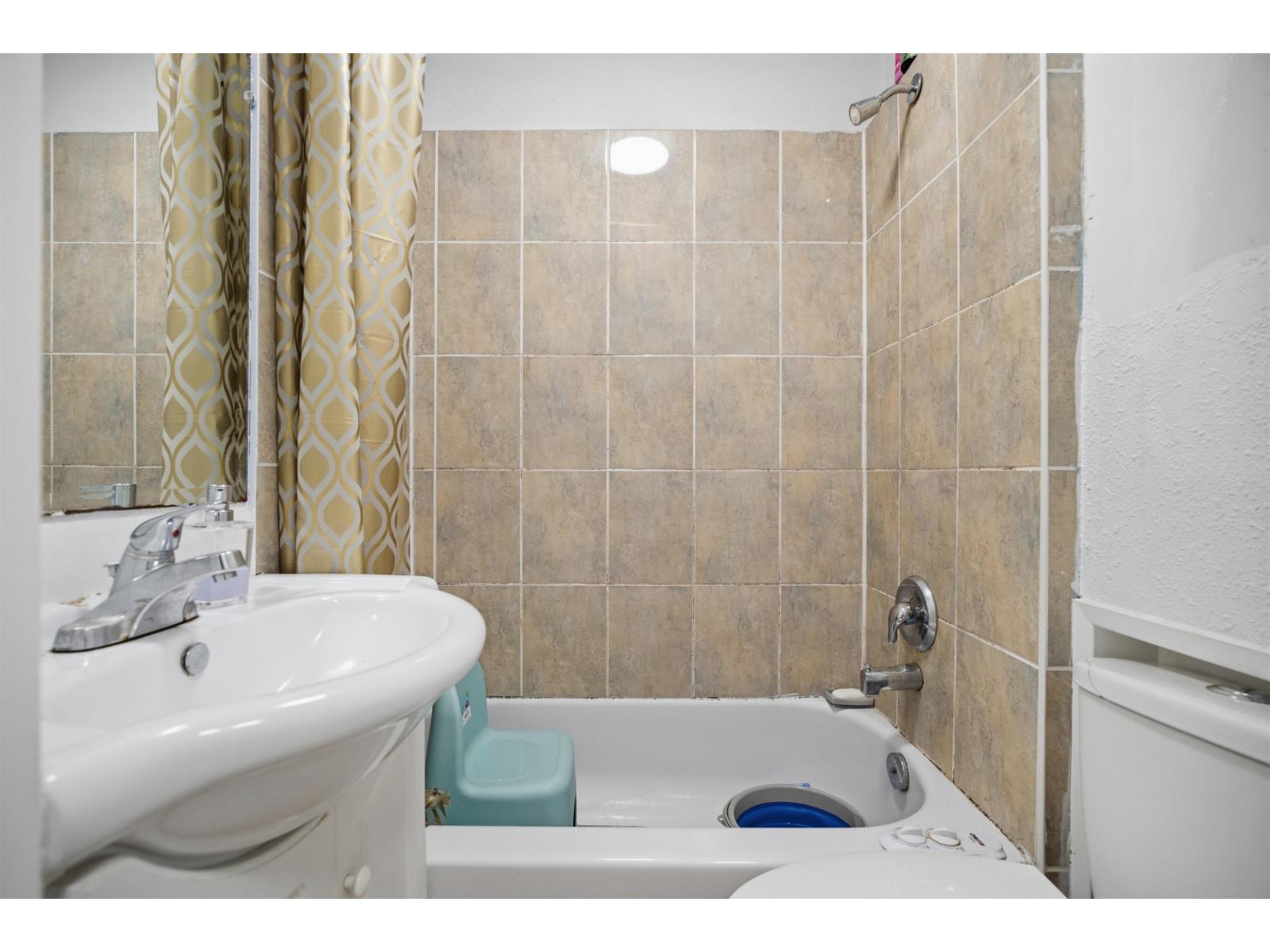 23 3075 Trethewey Street, Abbotsford, British Columbia  V2T 3R4 - Photo 27 - R3153587