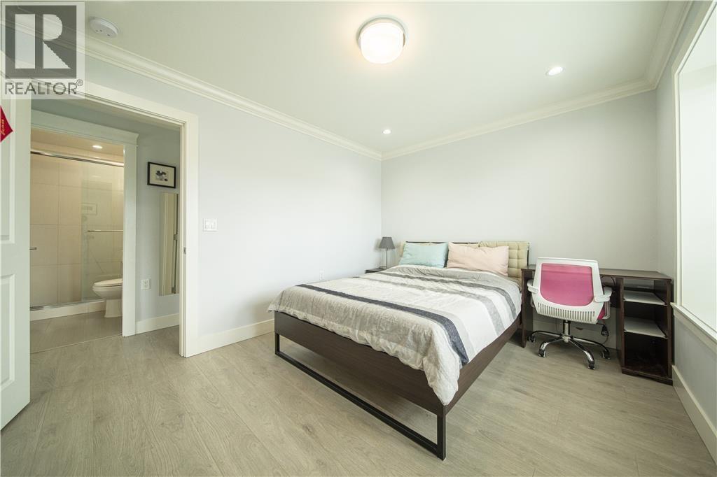 2216 Mannering Avenue, Vancouver, British Columbia V5N 3C4 - Photo 12 - R3153825