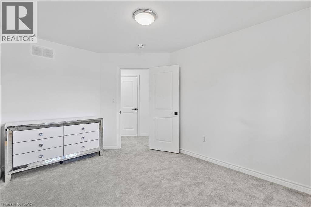 37 Delena Avenue S, Hamilton, Ontario  L8H 1B7 - Photo 22 - 40850826