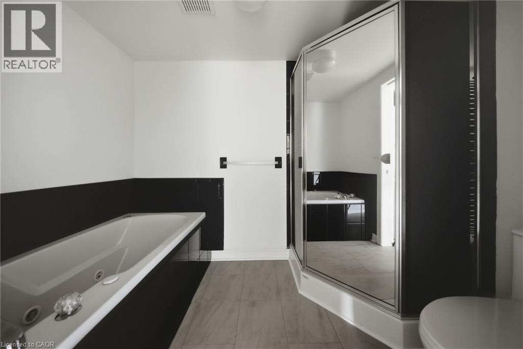 2040 Cleaver Avenue Unit# 202, Burlington, Ontario  L7M 4C4 - Photo 13 - 40853438
