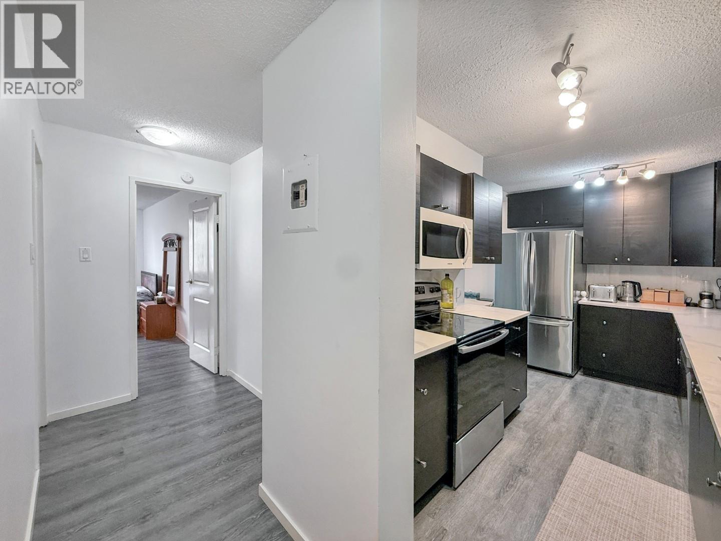 905 2016 Fullerton Avenue, North Vancouver, British Columbia  V7P 3E6 - Photo 7 - R3152086