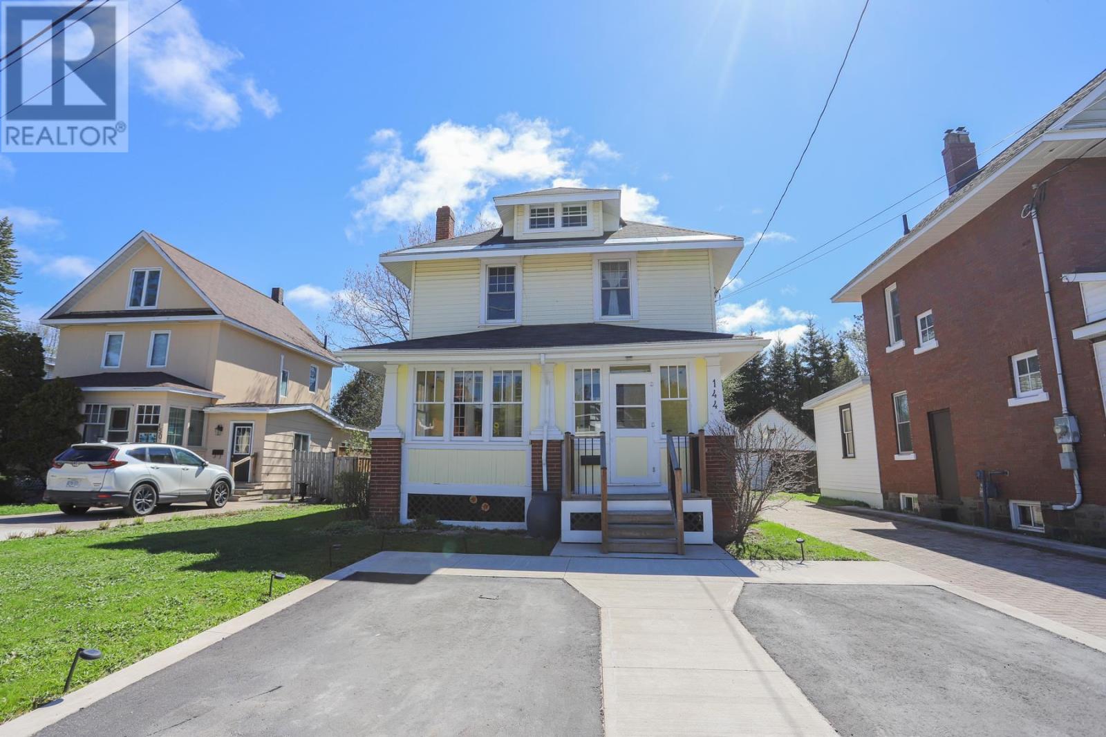 144 Leo AVE, Sault Ste. Marie, Ontario