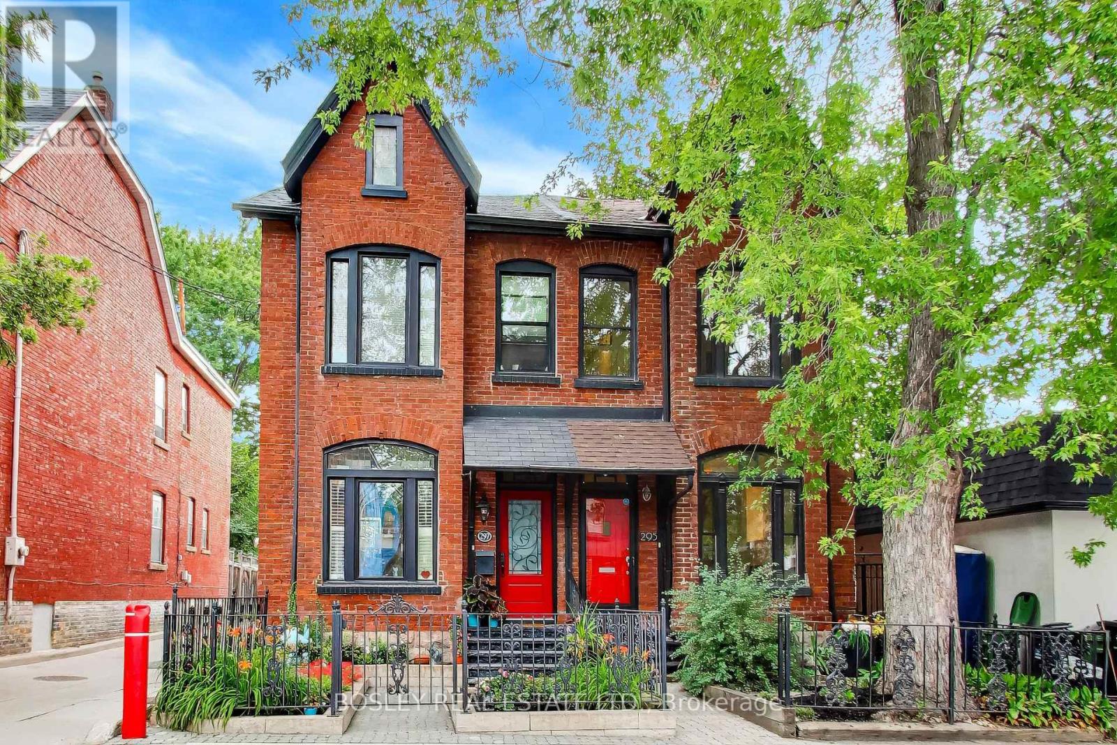 295 SEATON STREET, Toronto, Ontario
