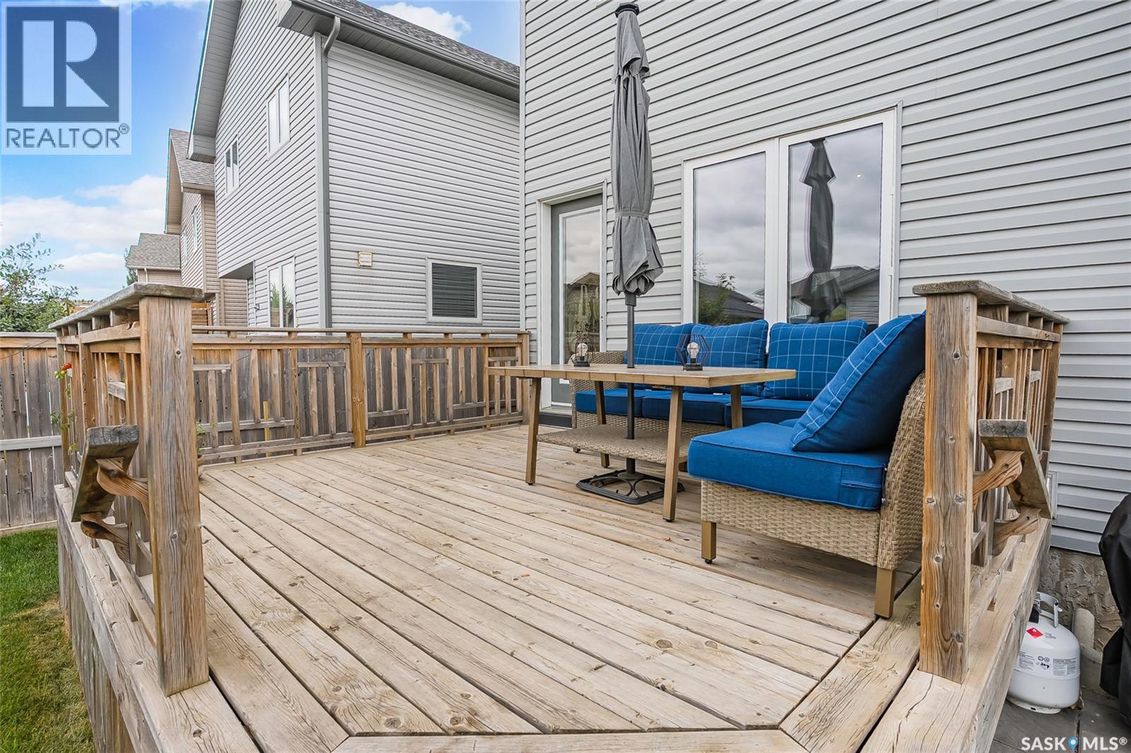 718 Stonebridge Common, Saskatoon, Saskatchewan  S7T 0M8 - Photo 39 - SK045144