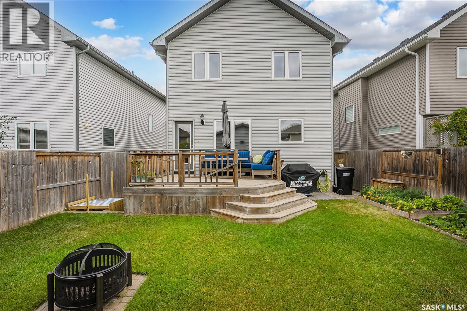 718 Stonebridge Common, Saskatoon, Saskatchewan  S7T 0M8 - Photo 40 - SK045144