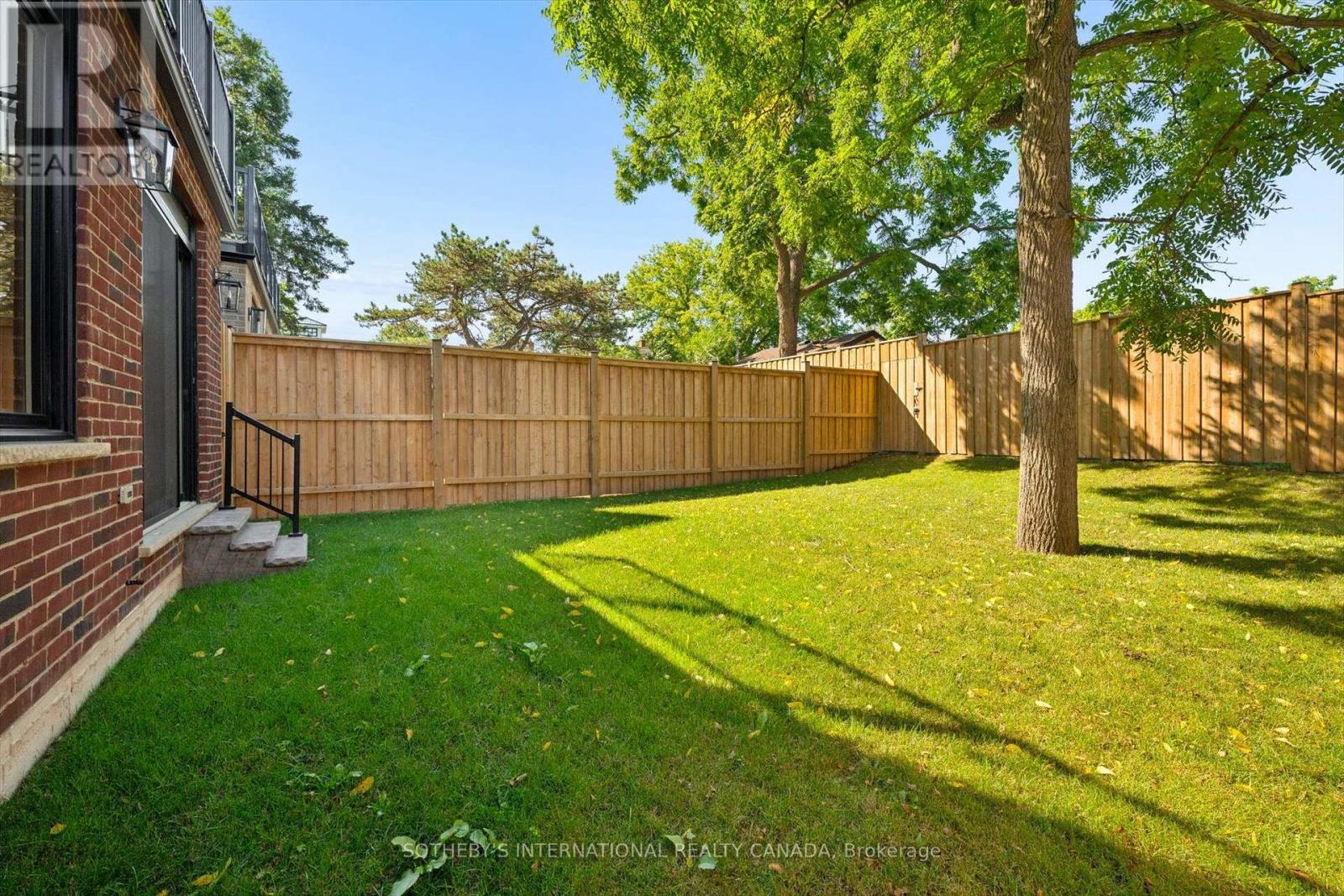 17 Avondale Avenue S, Waterloo, Ontario  N2L 2B5 - Photo 43 - X13641422