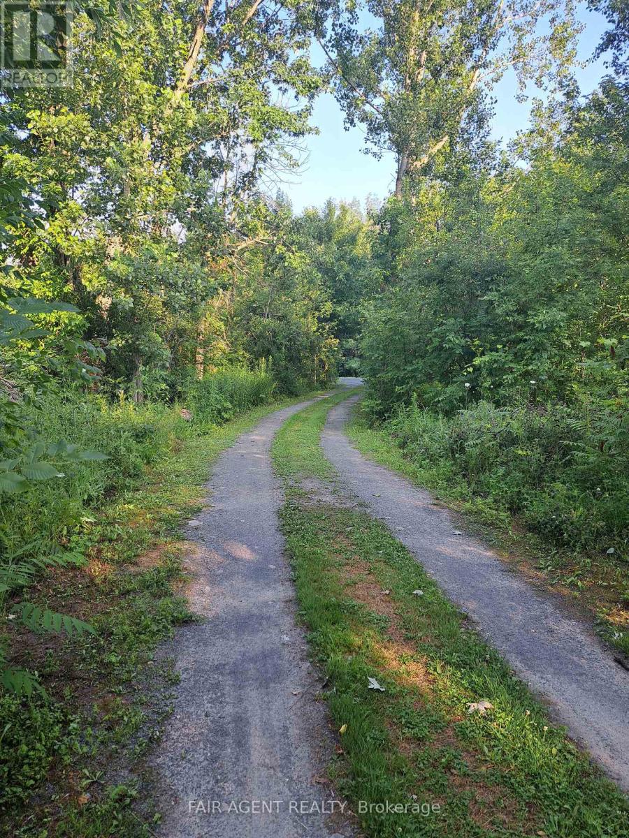 Pt Lt16 North Lunenburg Road W, South Stormont, Ontario  K0C 1R0 - Photo 3 - X13658872