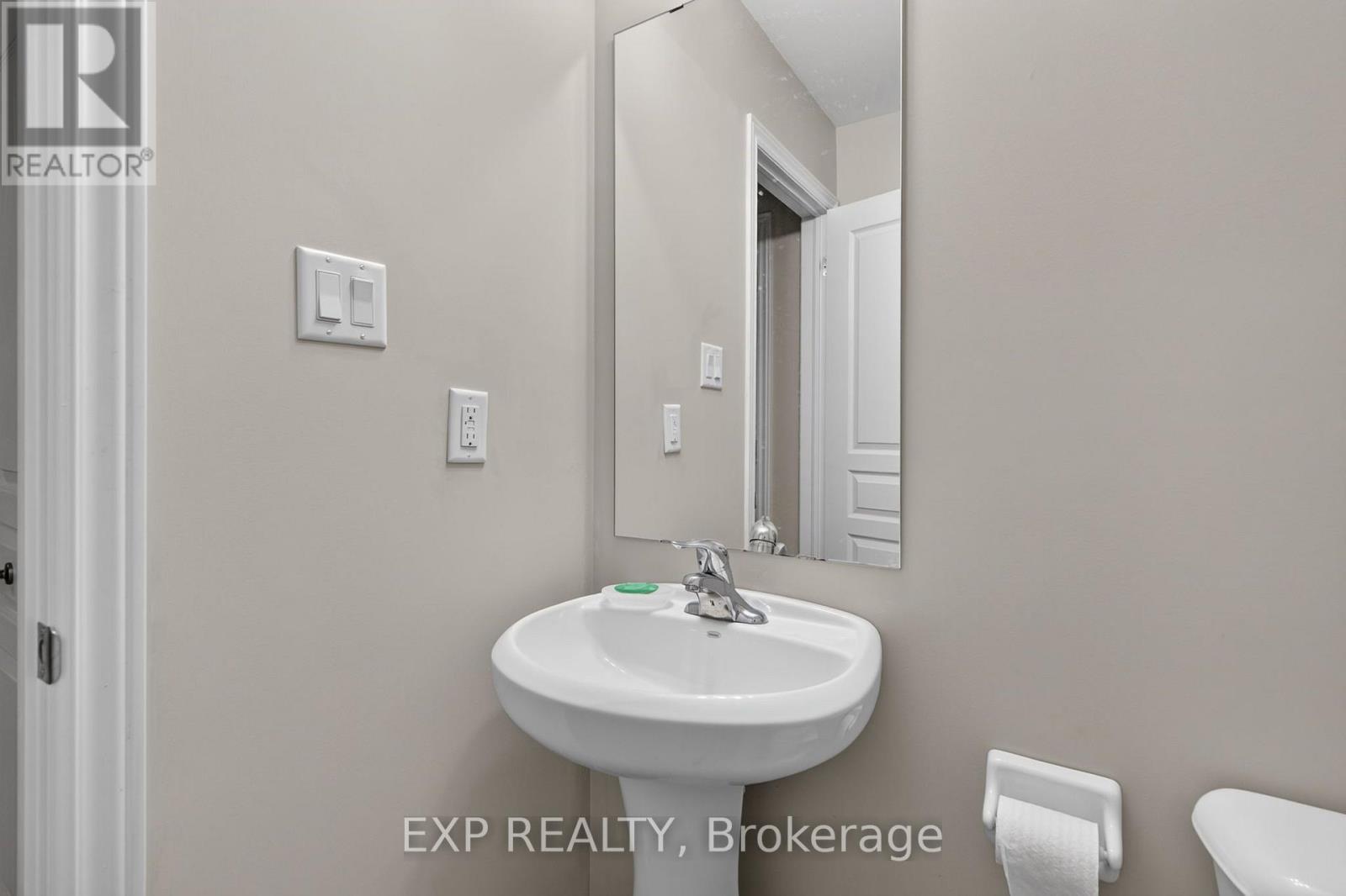 930 Silverfox Crescent, London North, Ontario  N6G 5B6 - Photo 5 - X13658888