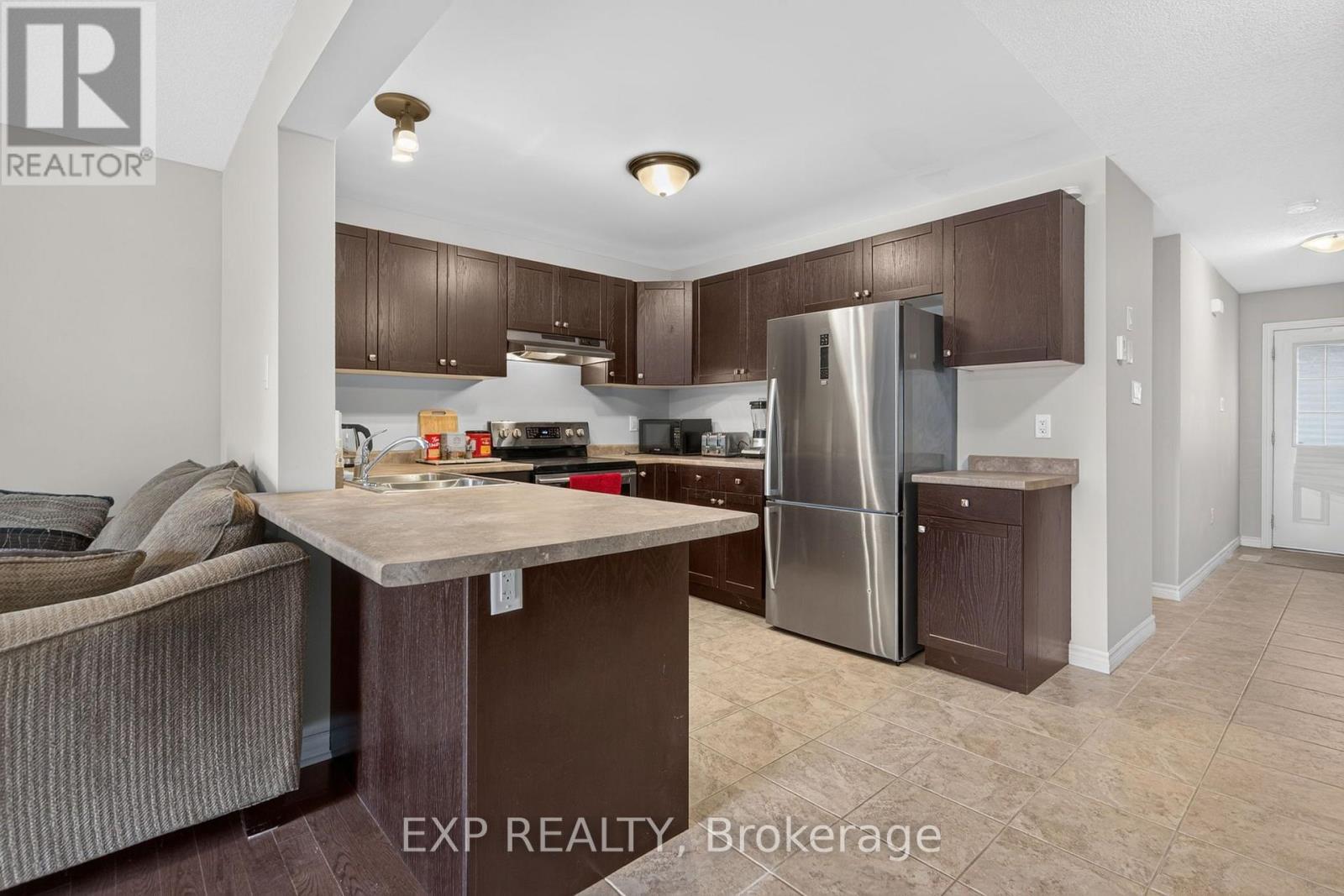 930 Silverfox Crescent, London North, Ontario  N6G 5B6 - Photo 9 - X13658888