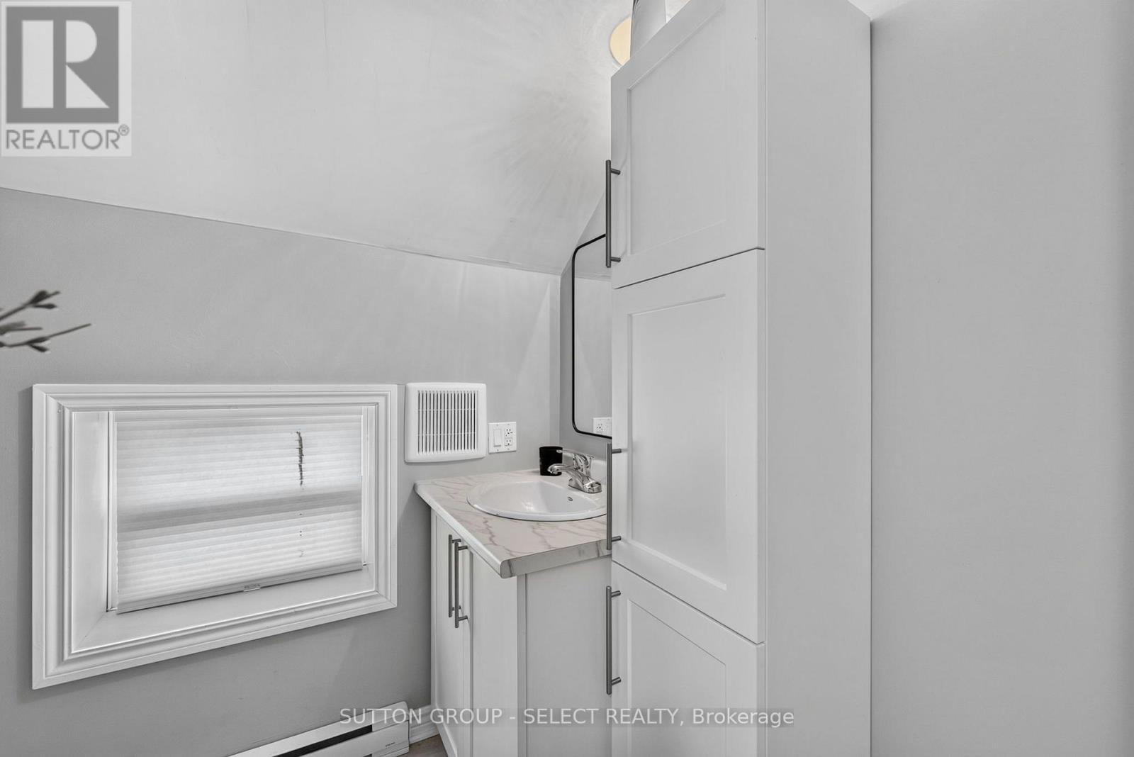 103 King Street, Bluewater, Ontario  N0M 1X0 - Photo 13 - X13658904