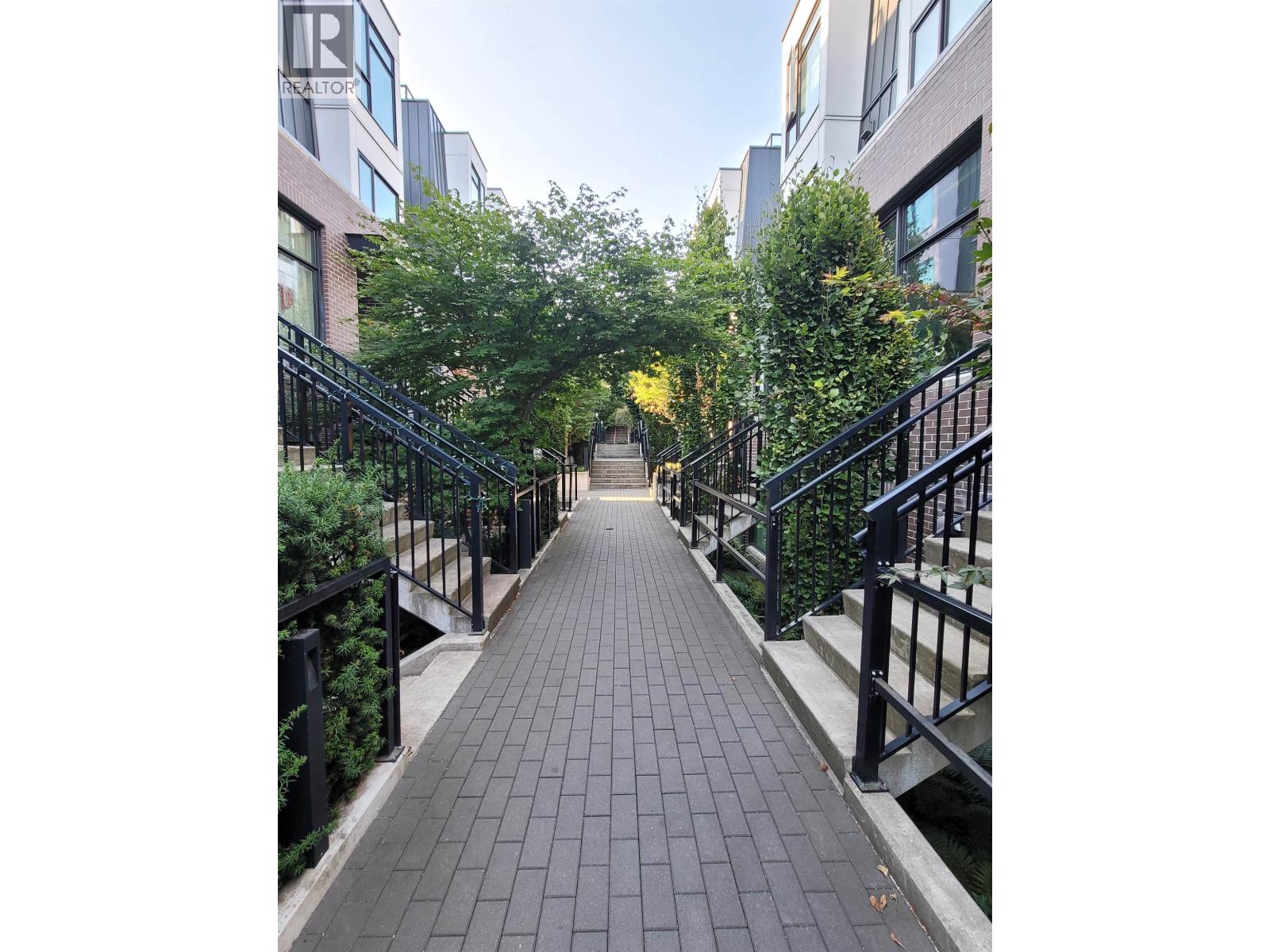 7585 Yukon Street, Vancouver, British Columbia  V5X 2Y4 - Photo 12 - R3154199