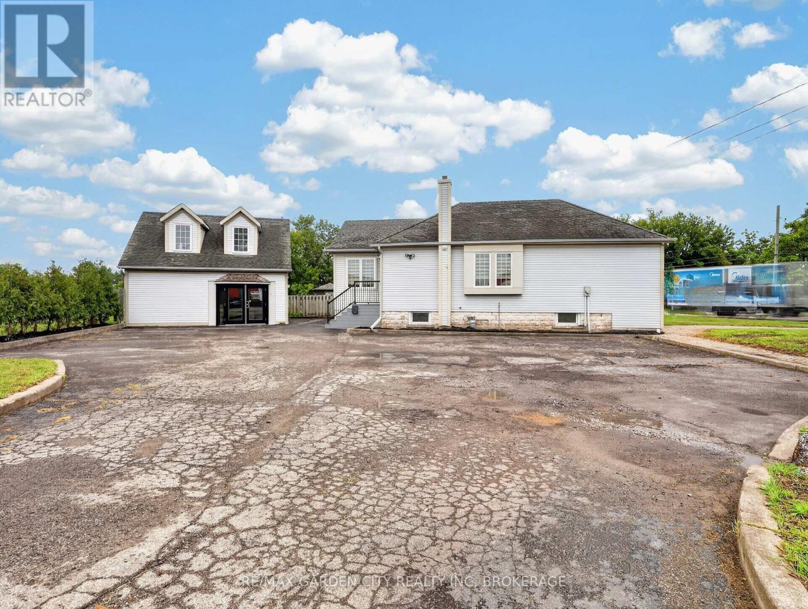 141 EASTCHESTER AVENUE, St. Catharines, Ontario