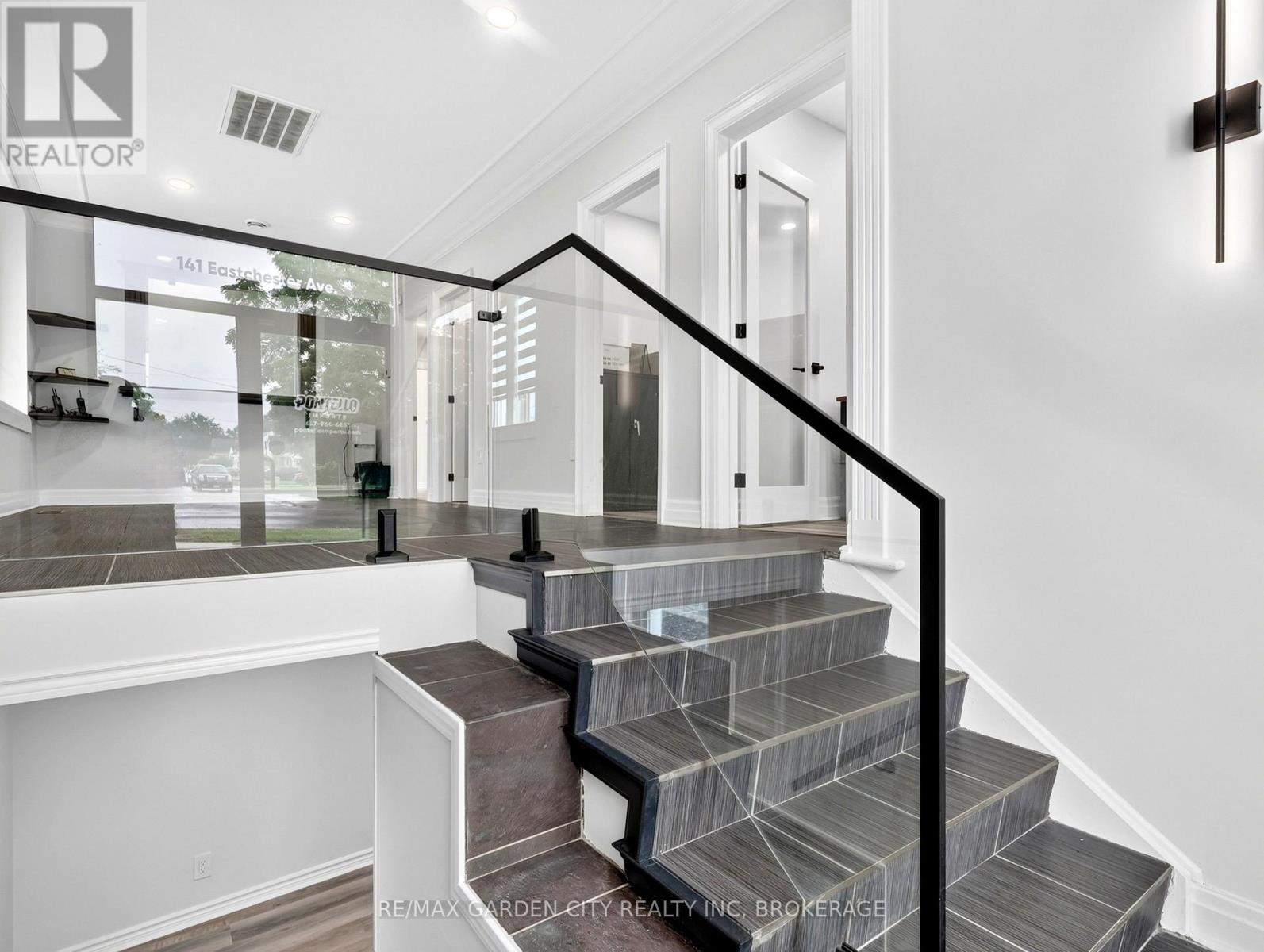 141 Eastchester Avenue, St. Catharines, Ontario  L2P 2Z5 - Photo 6 - X13659010