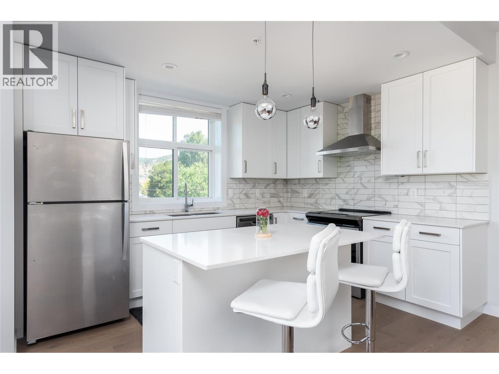 710 Stockwell Avenue Unit# 201, Kelowna, British Columbia  V1Y 6V9 - Photo 5 - 10394835