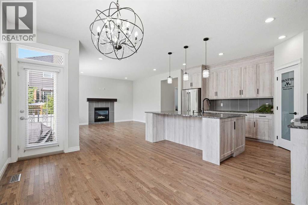 44 Cimarron Springs Circle, Okotoks, Alberta  T1S 0M2 - Photo 3 - A2334561