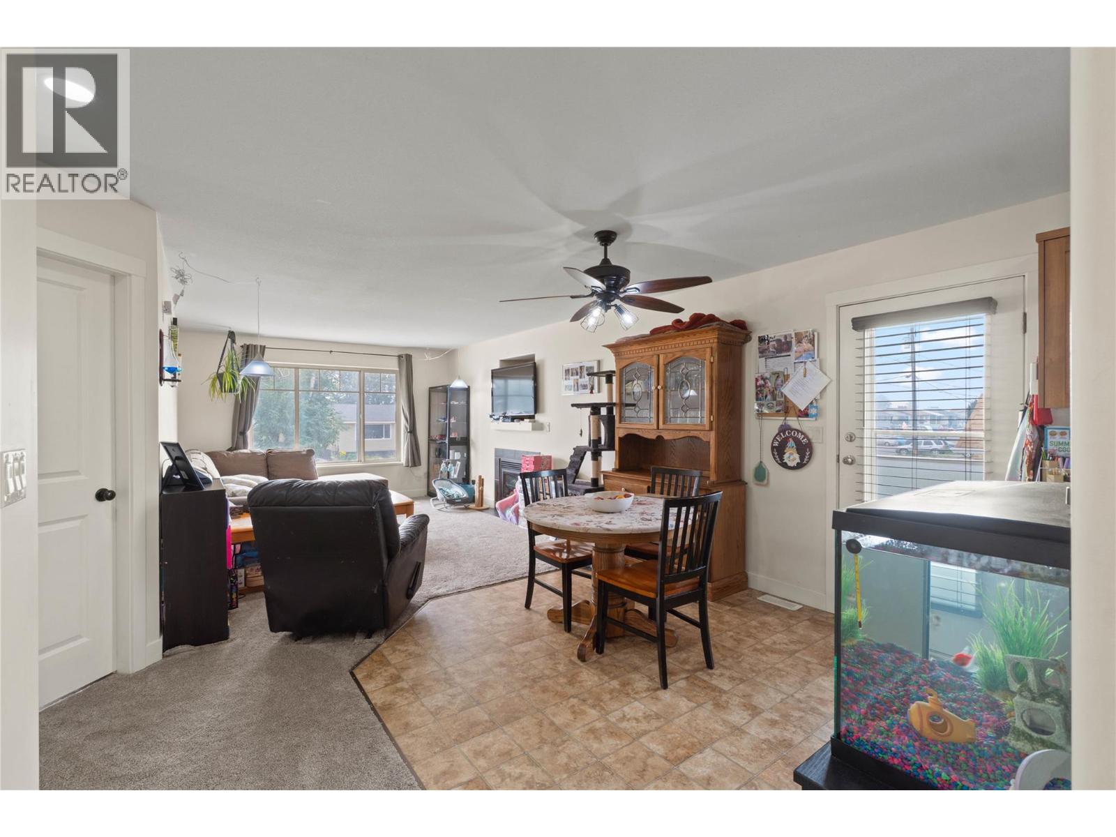 2660 Joyce Avenue, Kamloops, British Columbia  V2B 4M3 - Photo 8 - 10397332