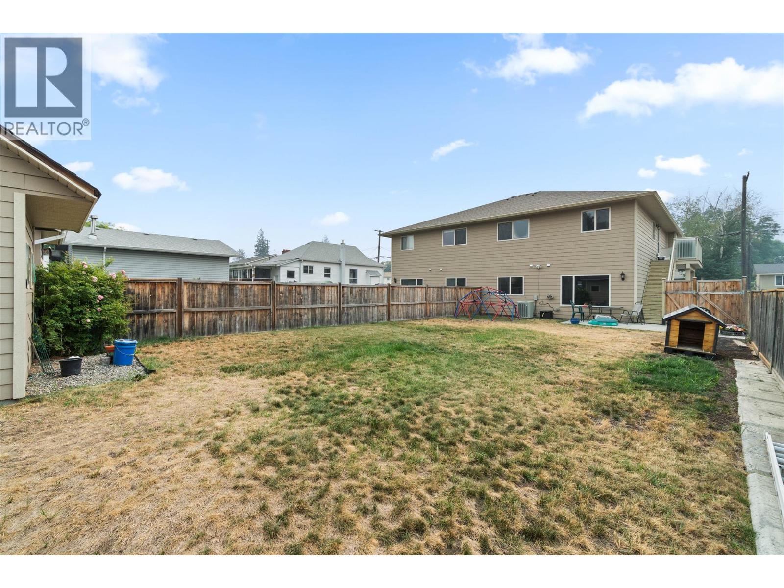 2660 Joyce Avenue, Kamloops, British Columbia  V2B 4M3 - Photo 30 - 10397332