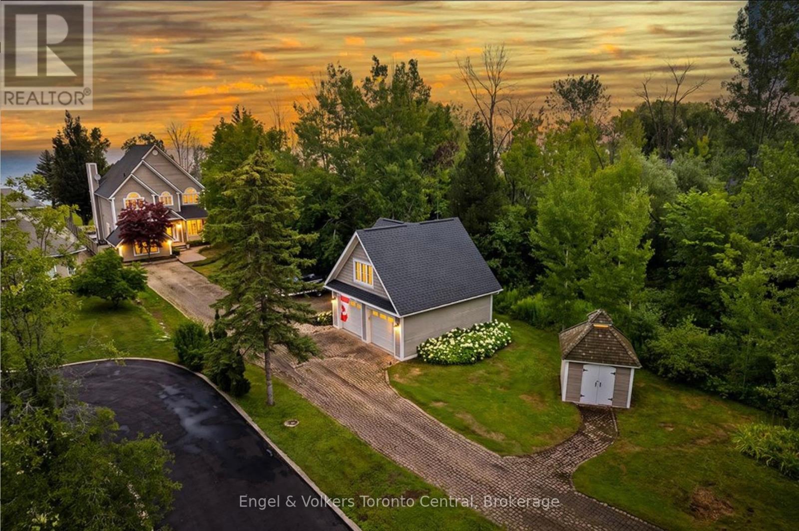 63 GEORGIAN MANOR DRIVE, collingwood, Ontario