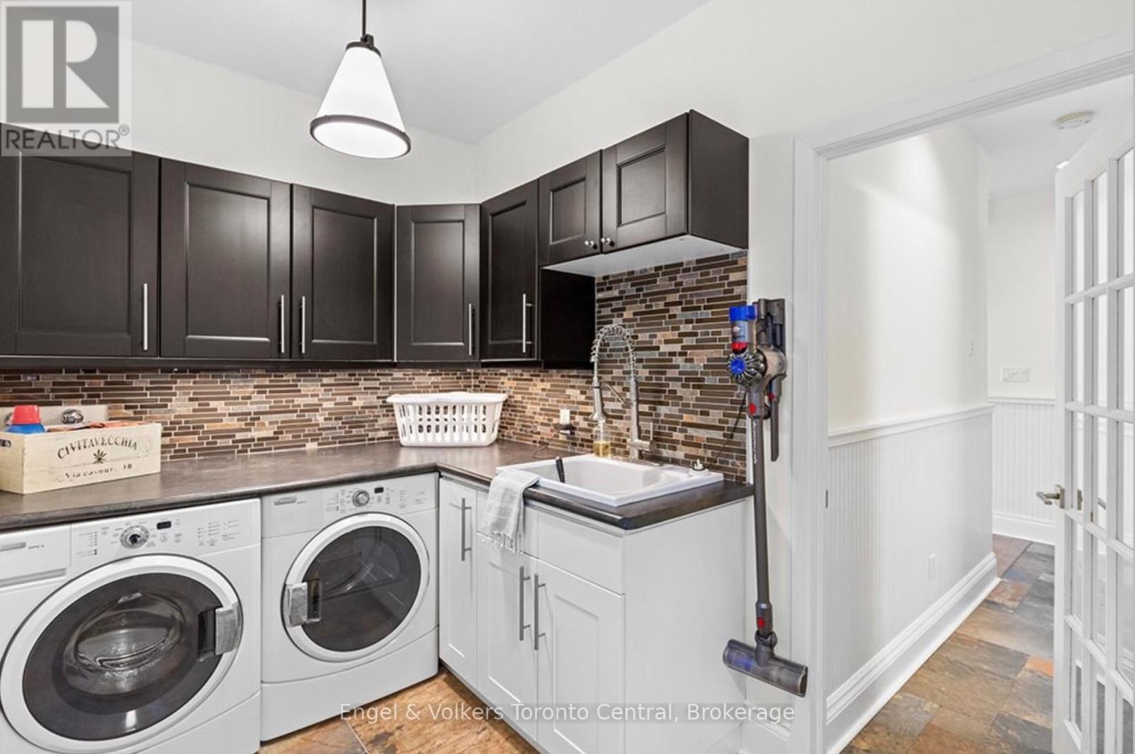 63 Georgian Manor Drive, Collingwood, Ontario  L9Y 5P4 - Photo 21 - S13658890
