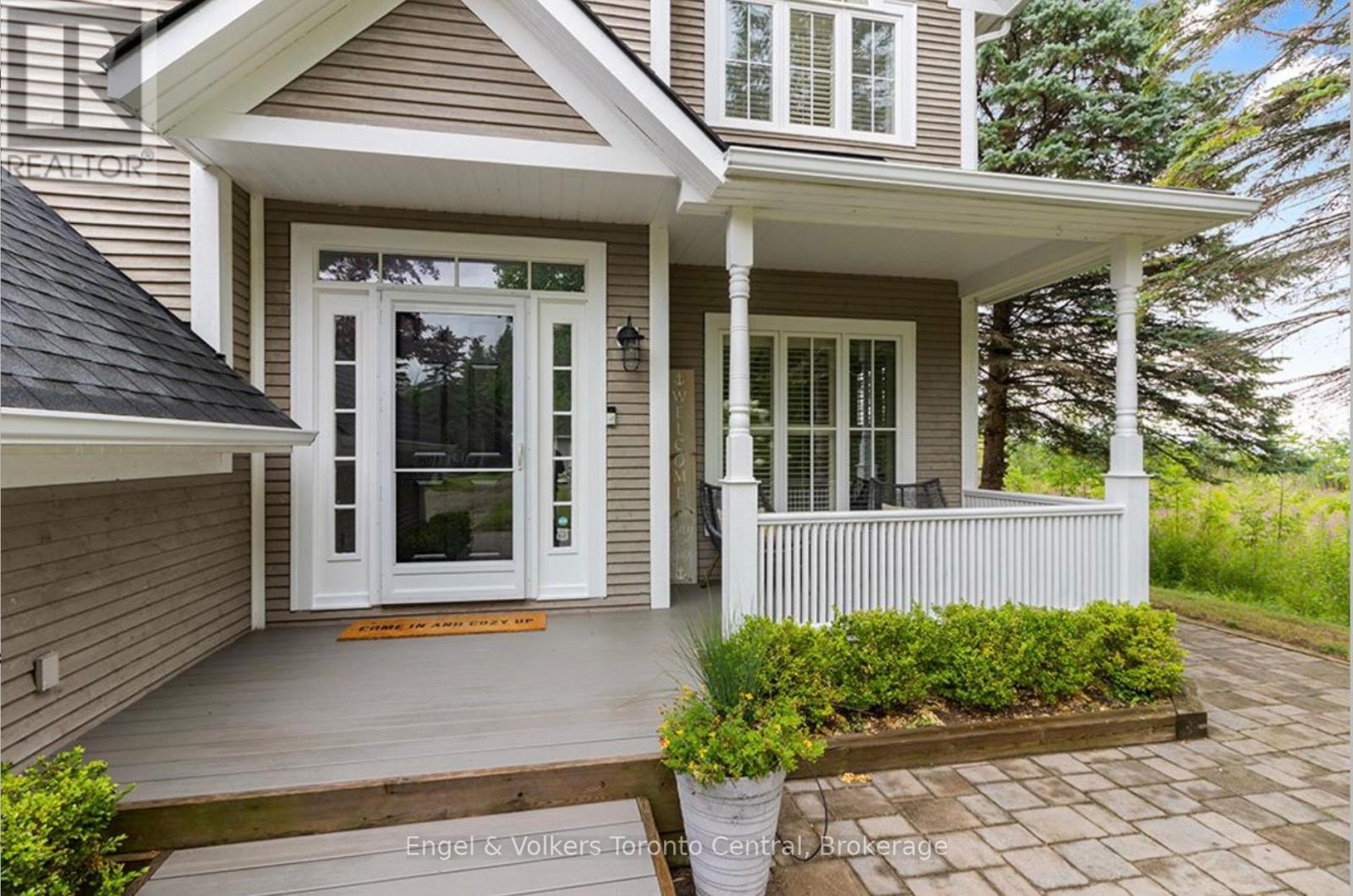 63 Georgian Manor Drive, Collingwood, Ontario  L9Y 5P4 - Photo 4 - S13658890