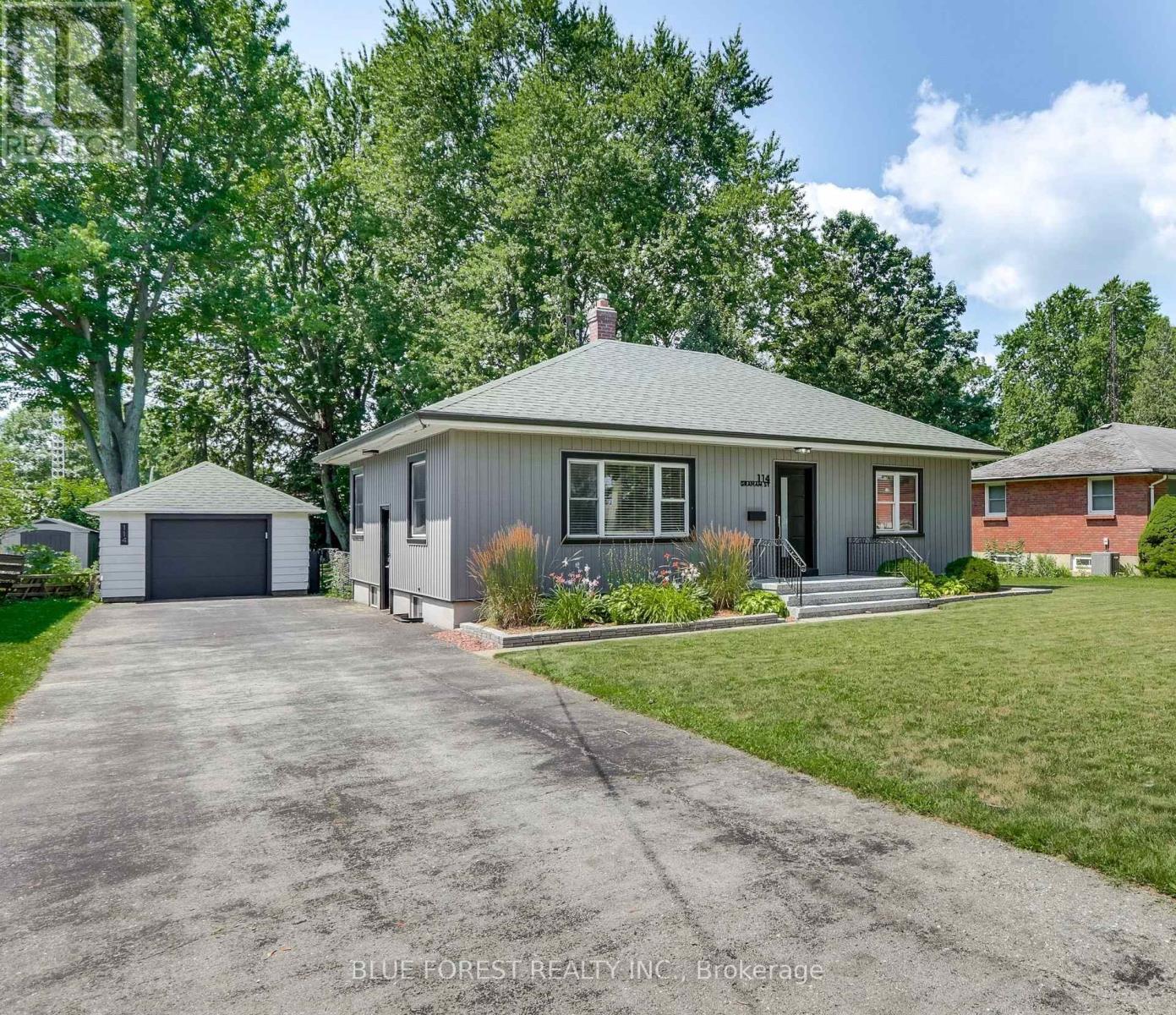 114 GRAHAM ROAD, West Elgin, Ontario