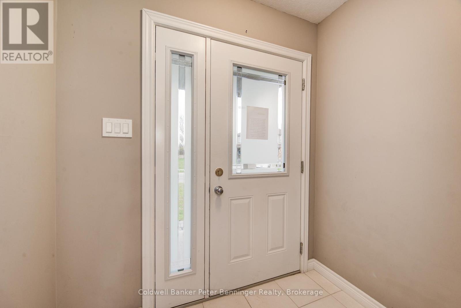 77 John Brabson Crescent, Guelph, Ontario  N1G 0G7 - Photo 7 - X13658812