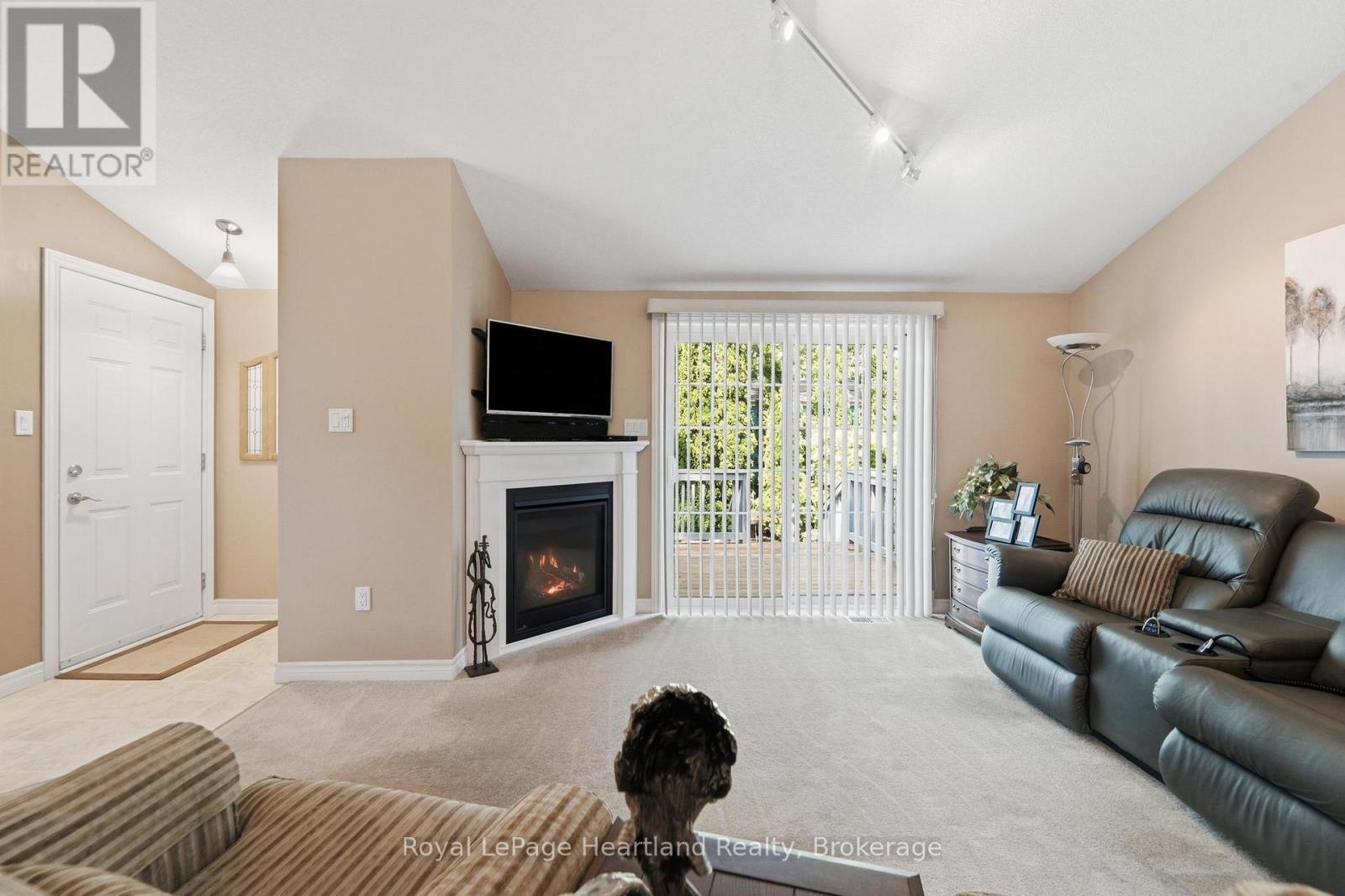 10 Huron Lane, Ashfield-Colborne-Wawanosh, Ontario  N7A 3Y2 - Photo 5 - X13658842