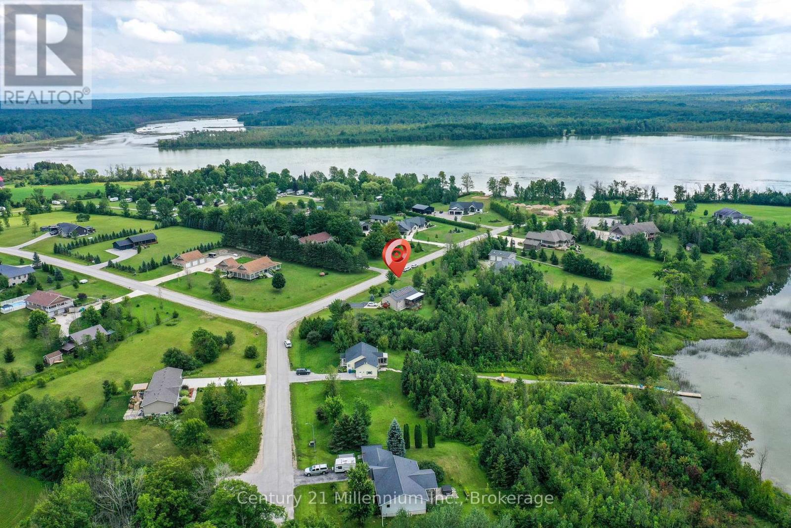 126 Almur Drive, Georgian Bluffs, Ontario  N0H 2T0 - Photo 10 - X13658938